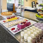 Nh Muenchen Ost Conference Center 4*