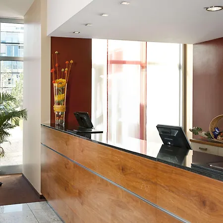 Nh Muenchen Ost Conference Center Otel