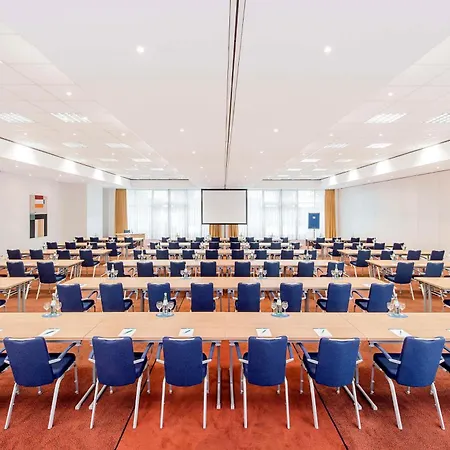 Nh Muenchen Ost Conference Center Otel
