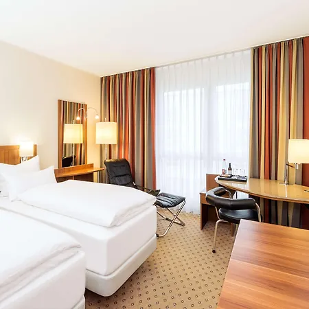Nh Muenchen Ost Conference Center Hotel