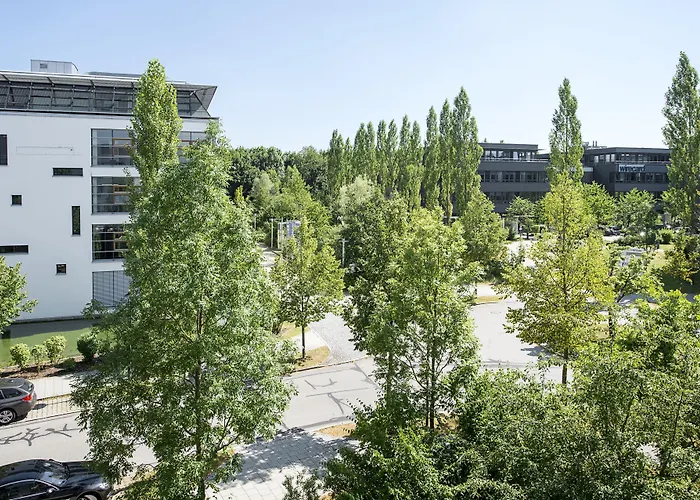 Nh Muenchen Ost Conference Center Hotel 4*