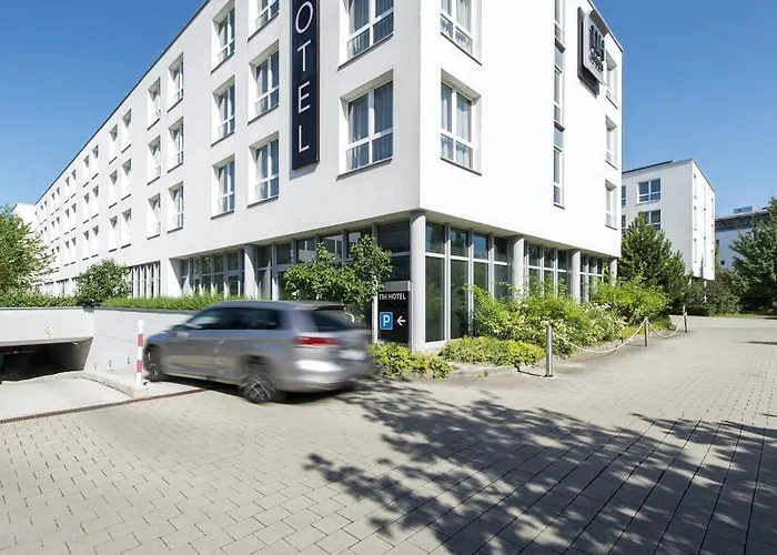 Nh Muenchen Ost Conference Center Hotel