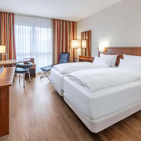 Nh Muenchen Ost Conference Center 4*