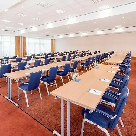Nh Muenchen Ost Conference Center Hotel 4*