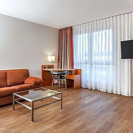 Nh Muenchen Ost Conference Center Hotel Aschheim