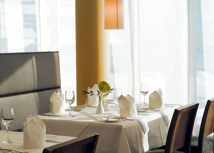 Nh Muenchen Ost Conference Center 4*